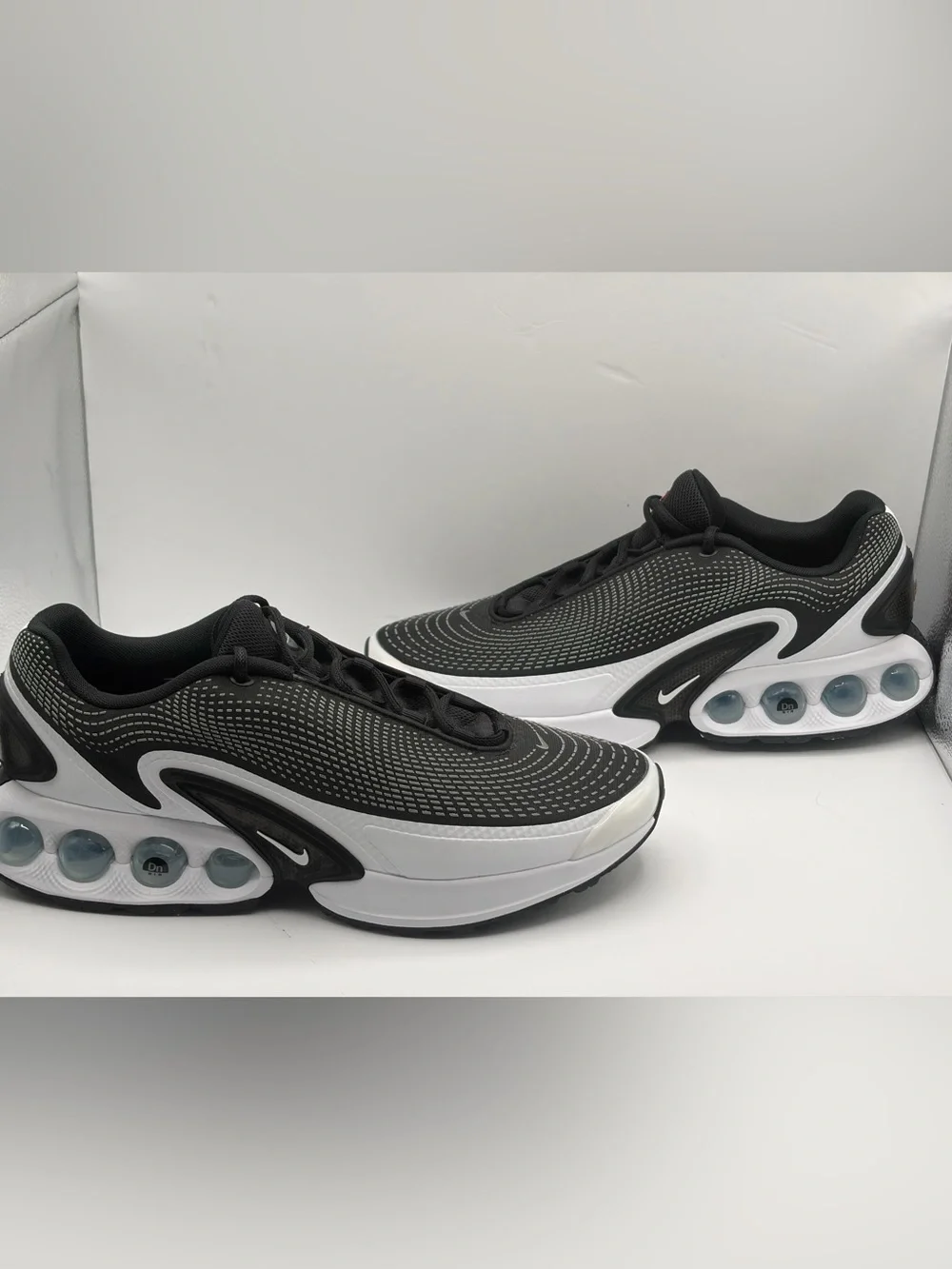 Nike Air Max Dn DV3337-001 Black White Size 13 New Running Shoe